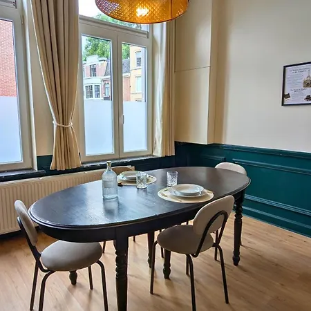 Apartment Signature Collection - 2 *