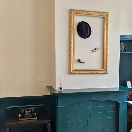 Signature Collection - 2 Apartment